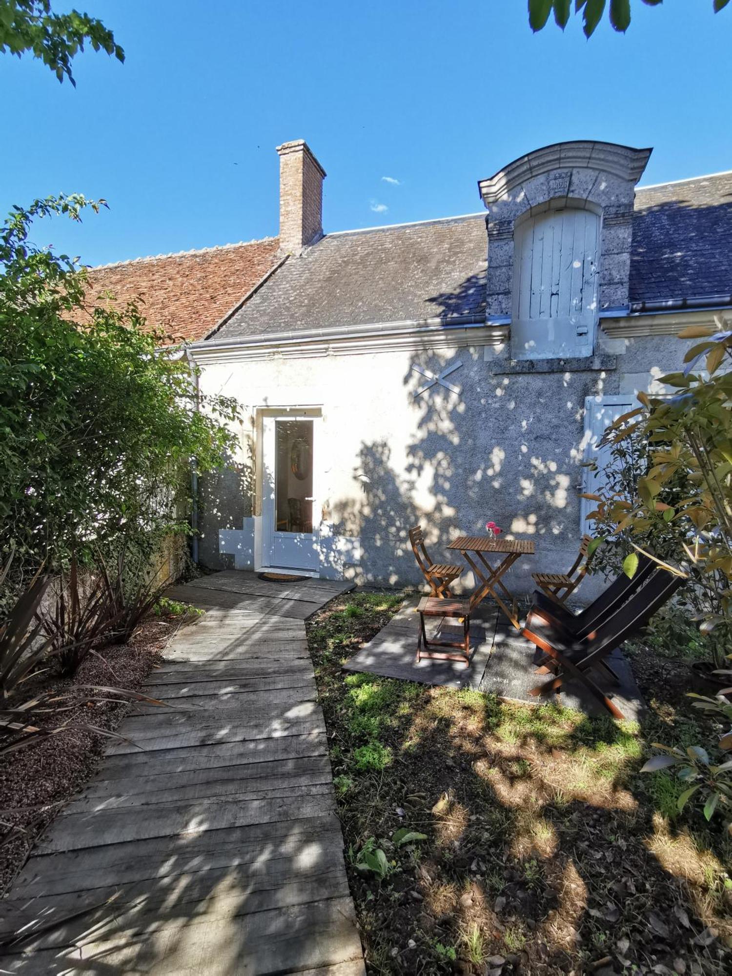 La Jacquiere Bed & Breakfast Chaumont-sur-Loire Exterior photo